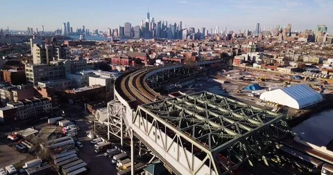 View of New York from the train tracks 스톡 동영상 128998850