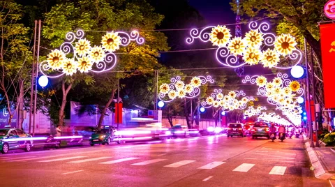 View of the night traffic in the Ho Chi Minh City Stock-Footage 64089648