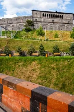 View of Noah brandy plant from Red Bridge, Yerevan Stock-Fotos
