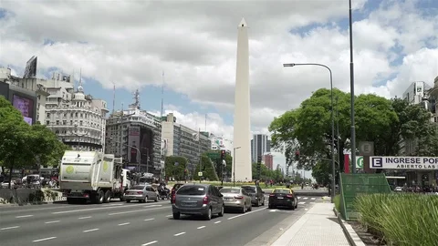 View of obelisk in Buenos Aires Stock-Footage 71229564