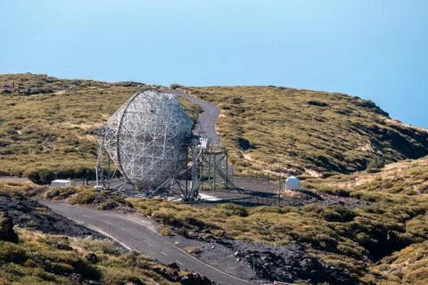 View Of Observatories From Top Of Roque De Los Muchachos, La Palma Foto stock