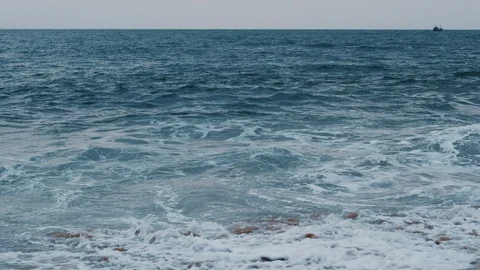 View of the ocean in cloudy weather Video stock 86323304