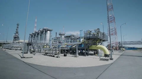 View of the oil and gas processing plant Stock Footage 139266334