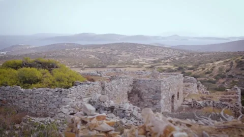 View from old stone houses on a Cycladic island Vídeos de archivo 330252188