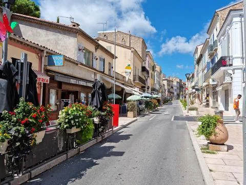 View of the old town during the summer, Vallauris, France 写真素材