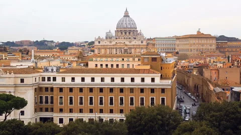 View of old town Rome and Basilica of St. Peter 스톡 동영상 107544886