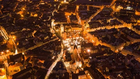 View on the old town square in the evening of the city of Prague,Czech Republic. Stock Footage 125771815