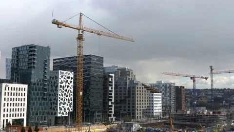 View on ongoing construction works on modern Buildings in Oslo in Norway Vídeos de archivo 84767941