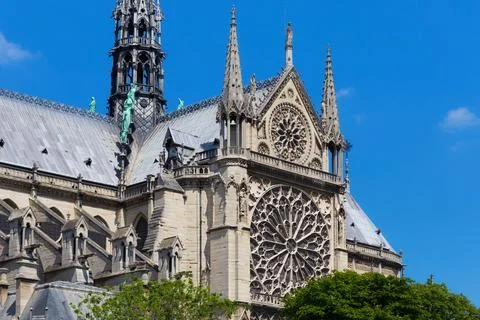 View of the original Notre-Dame de Paris church (before the fire lit up in .. Foto stock