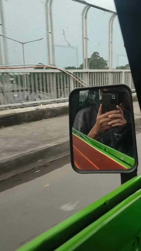 View over the bridge 스톡 동영상 218256047