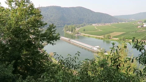 View over Mosel river and Beilstein in Germany. Video stock 119696120