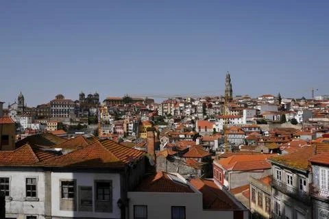 View over red tile rooftops, Porto, Portugal Foto stock