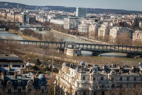 View over the rooftops of Paris Stockfoto's