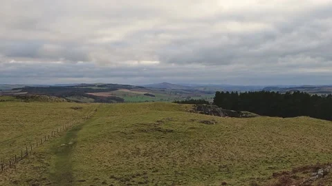 View over Scottish Borders from Peniel Heugh, bottom of the Waterloo Monument 스톡 동영상 234679394