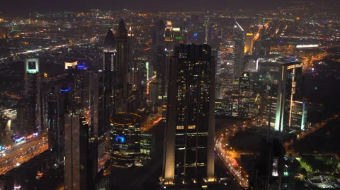 View over skyscrapers lining Sheikh Zayed Road at dusk, Dubai Video stock 62782561