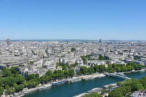 View of Paris from the top of the Eiffel Tower. view of Paris from the top... Stock-Fotos