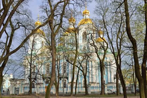 The view from the Park through the trees at St. Nicholas naval Cathedral in S Stock Photos