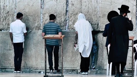 View of people praying front the wailing wall in Jerusalem Stock Footage 91164218