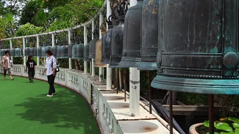 View of people visit Wat Sa Ket Ratchaworamahawihan (The Golden Mount). Stock Footage 283311293