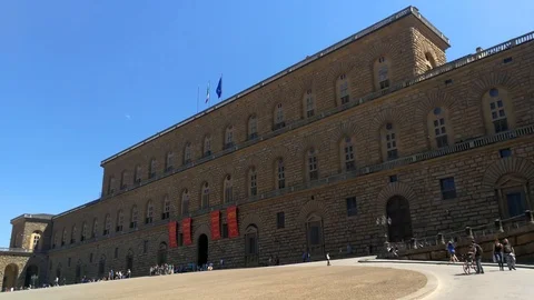 View on the Pitti Palace in Florence Stock-Footage 94122704
