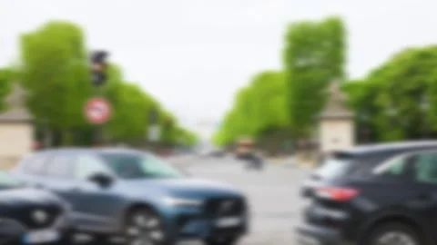 View from Place de la Concorde to the the Avenue des Champs-Elysees. Video stock 310835405