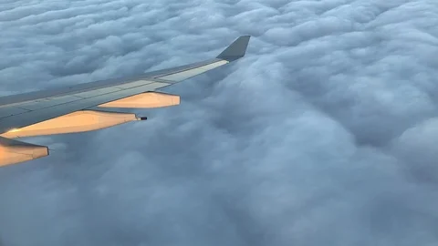 View from the plane window 스톡 동영상 106073104