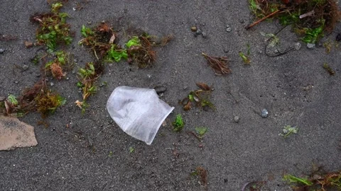 View at the plastic by the sea. Vídeo Stock 133660984