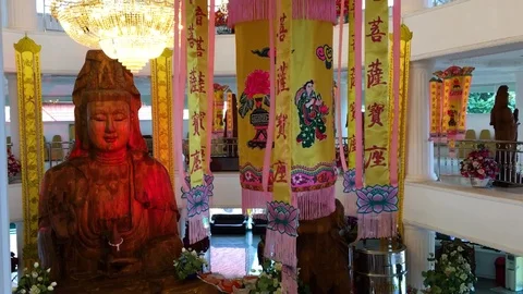 View of point inside wat huai pla kung temple: Thailand Stock Footage 92421714