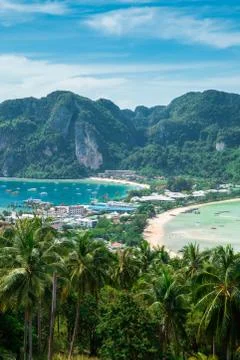 View point of Phi Phi Island at sunset time, Krabi, Thailand Foto stock