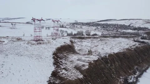 View of the power line pylon 库存影片 172343765
