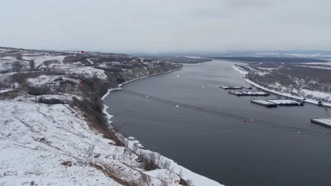 View of the power line pylon Vídeo Stock 172343801