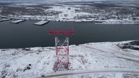 View of the power line pylon Vídeo Stock 172344466