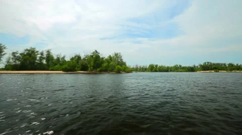 View from powerboat on land 動画素材 65302552