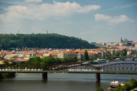 View of Prague timelapse from the observation deck of Visegrad. Prague. Czech Foto stock