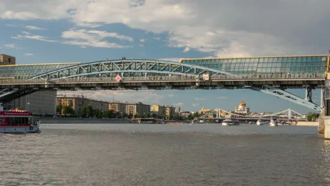 View of the Pushkin Bridge at Moskva River. Stock Footage 160318177