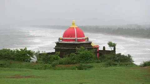 View of re dome with sea water in background Video stock 191443370