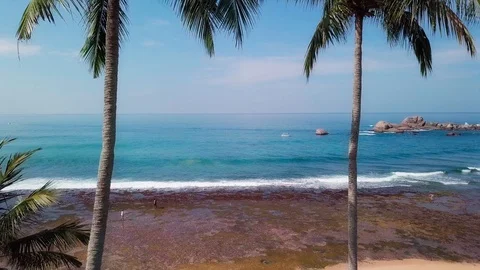 View of the reefs Srilanka beach Stock Footage 107859574