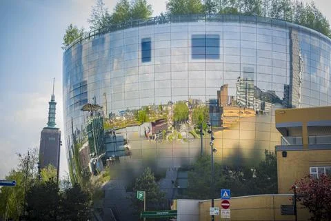 View on the reflection of Rotterdam in the architecture of art museum Depot.. Stock Photos