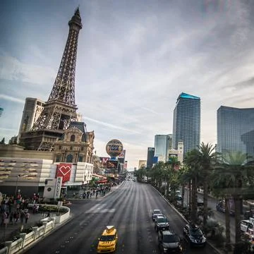  View on the replica of Eiffel Tower at Paris Hotel Casino. Las vegas View... Foto stock
