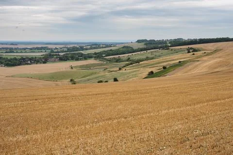 View from the Ridgeway over Round Hill and Letcombe Bassett, Oxfordshire Foto stock