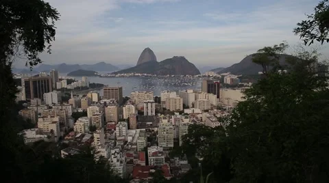 View of Rio de Janeiro city and Sugarloaf Mountain 動画素材 51850357