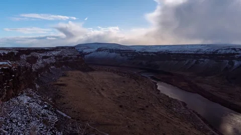 View of a river flowing through a deep canyon in United States. Video stock 344411339
