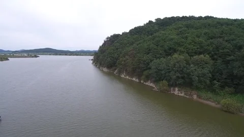 View of the river with mountain Video stock 305821350