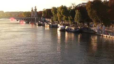 View of the river seine in Paris. Stock Footage 142087450