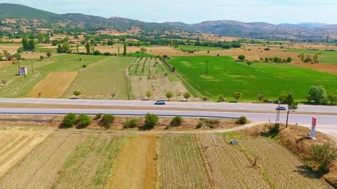 View a road with a car driving. Vídeo Stock 284677510