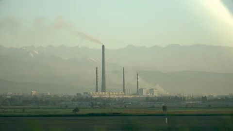 View from the road to the heating pipe 動画素材 107686500