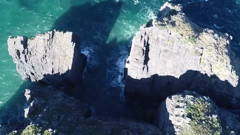 View of the rocky ocean Video stock 310919638