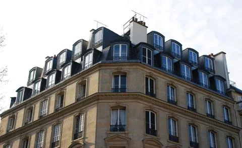 View of the rooftops of Paris. 库存照片