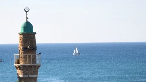 View on sea mosque in Tel Aviv, Israel the tower of the Al-Bahr mosque (sea m 스톡 동영상 130100184
