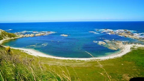 View of the sea with rocks Stock Footage 85491205